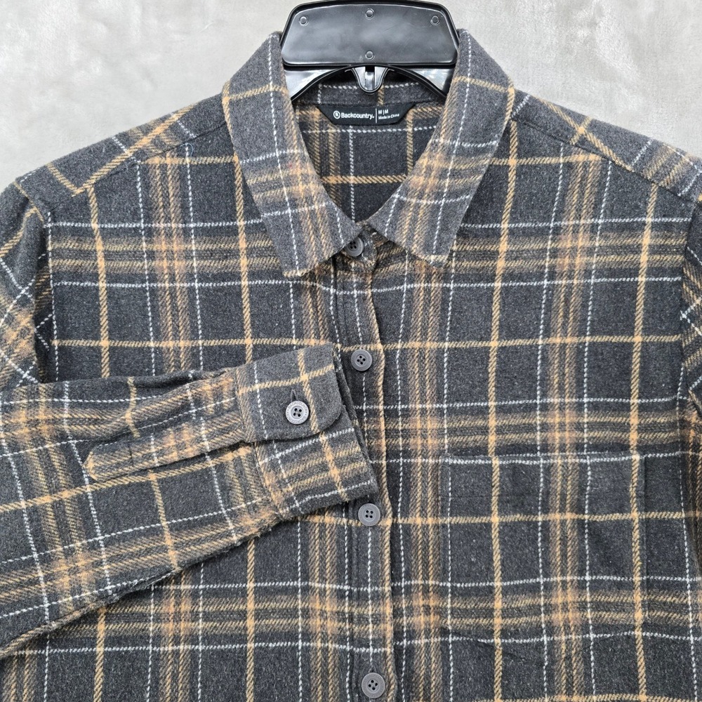 Backcountry Womens M Shirt Piper Gray Tan Plaid Long Sleeve Button Down Flannel